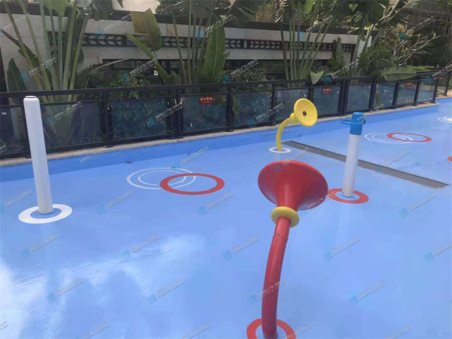 廣東湛江城市匯峰戶外水上樂園戲水設(shè)備定制案例